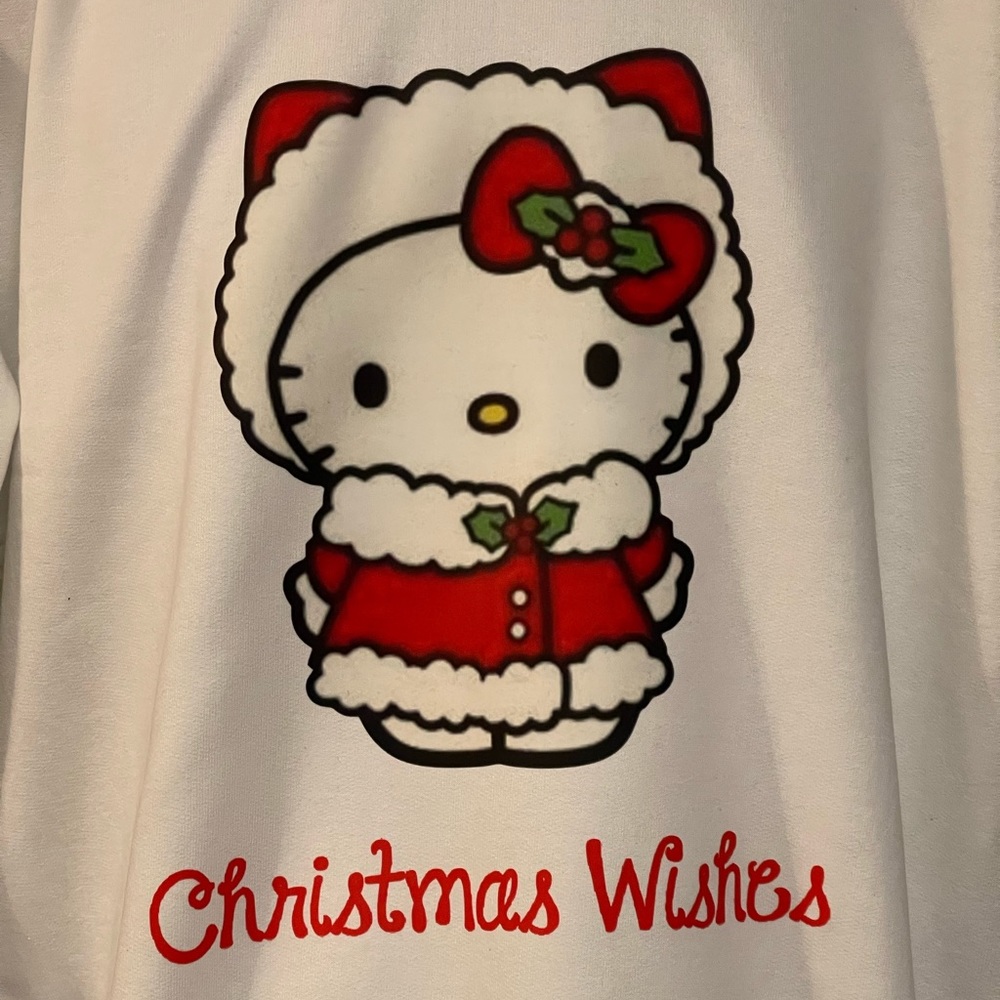 Hello Kitty sweater ๐Christmas sweatshirt โค๏ธ - Picture 2 of 6